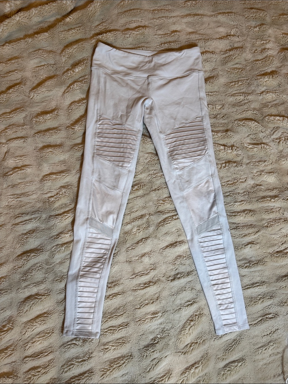 Alo White Women's yoga Stretch leggings cream size Small